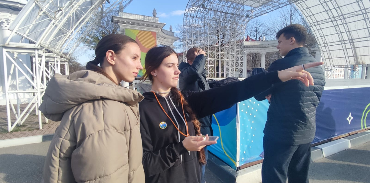 Активисты МК РГО на базе АЮТ Активисты МК РГО на базе АЮТ