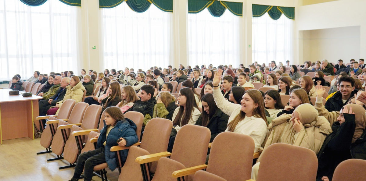 Спецпоказ фильма «Переплыть океан. И вернуться другими» Спецпоказ фильма «Переплыть океан. И вернуться другими»
