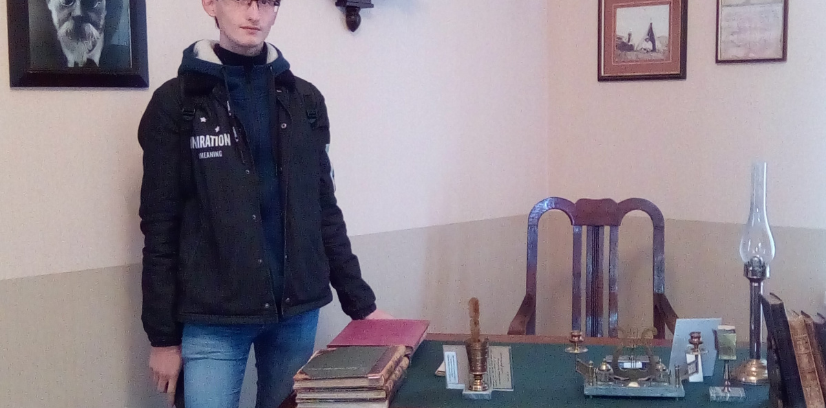 В рабочем кабинете учёного В рабочем кабинете учёного