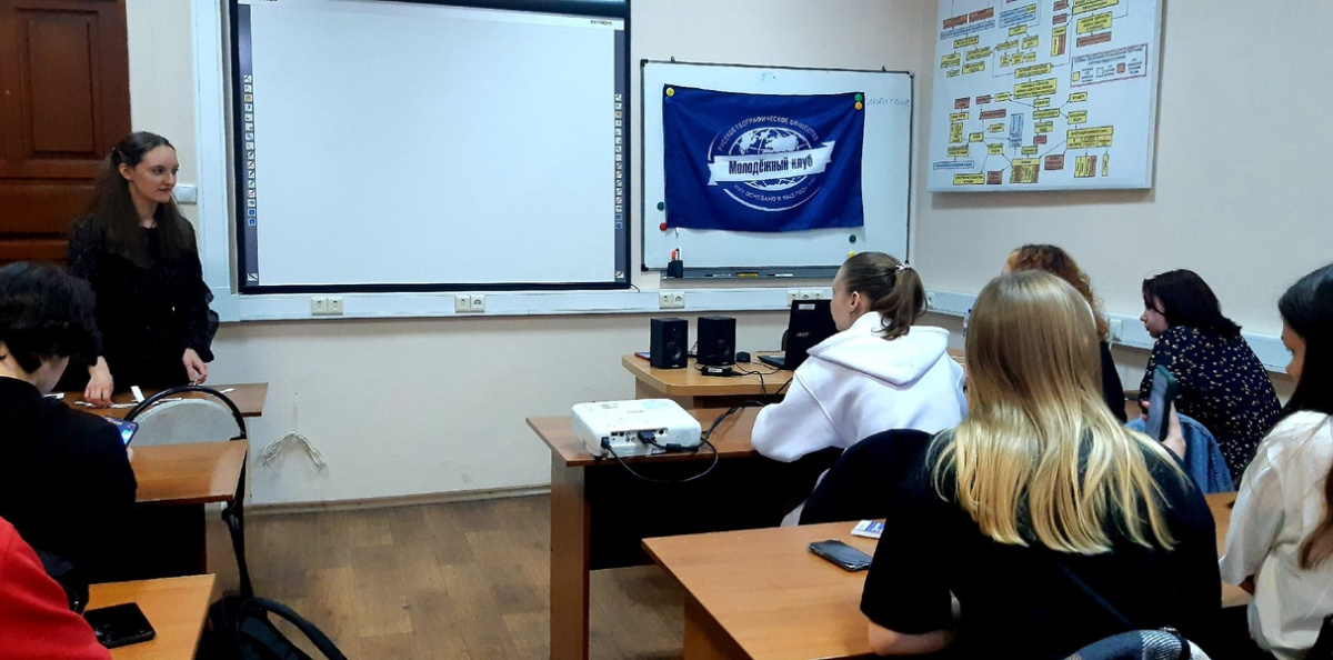 Беседа с участниками акции