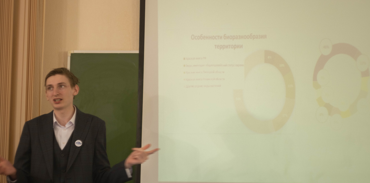Кочетков Дмитрий рассказывает об итогах экспедиции в Липецкую область Кочетков Дмитрий рассказывает об итогах экспедиции в Липецкую область