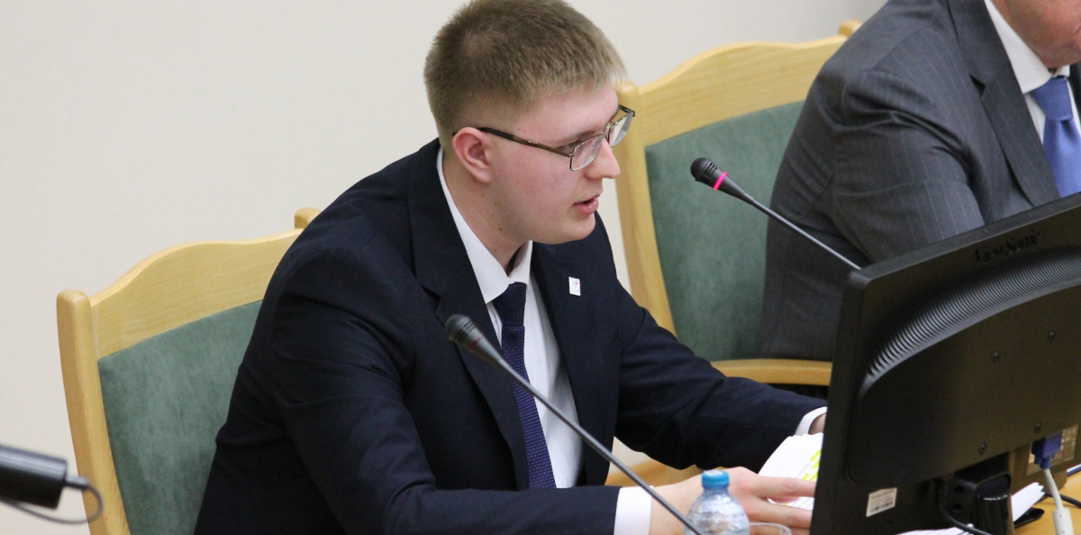 Председатель НСО МГИМО Егор Зиновьев Председатель НСО МГИМО Егор Зиновьев