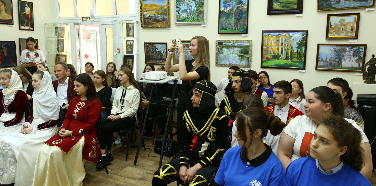 Церемония награждения победителей и призеров Конкурса "Чудеса Кавказа" в 2022 году Церемония награждения победителей и призеров Конкурса "Чудеса Кавказа" в 2022 году