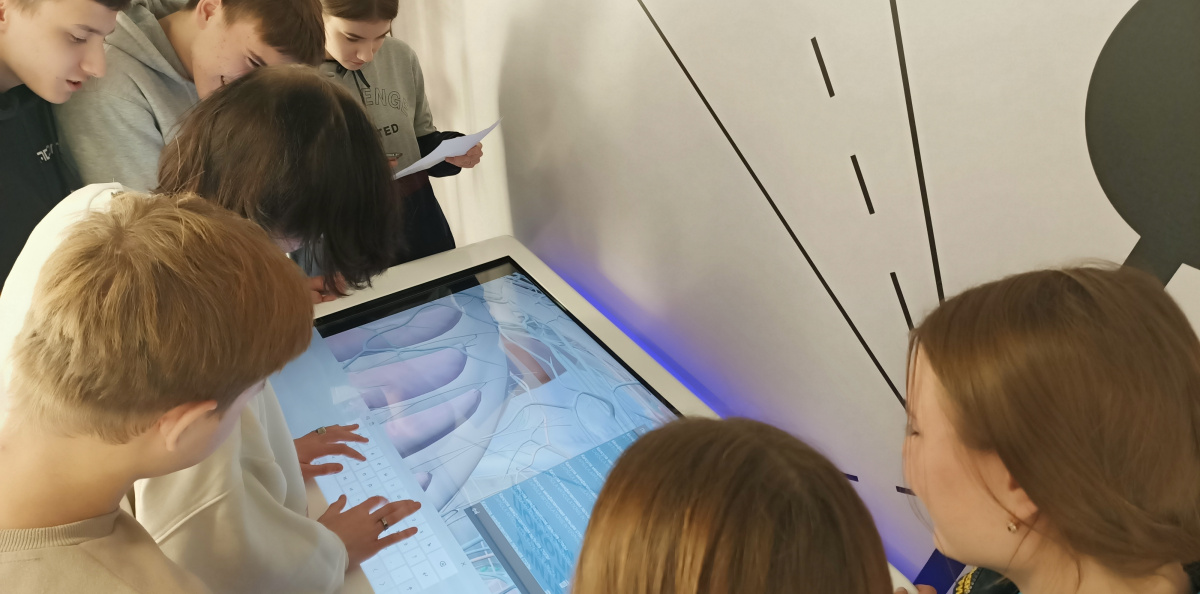 Интерактивный анатомический стол "Пирогов" - один из 40 этапов квеста Интерактивный анатомический стол "Пирогов" - один из 40 этапов квеста