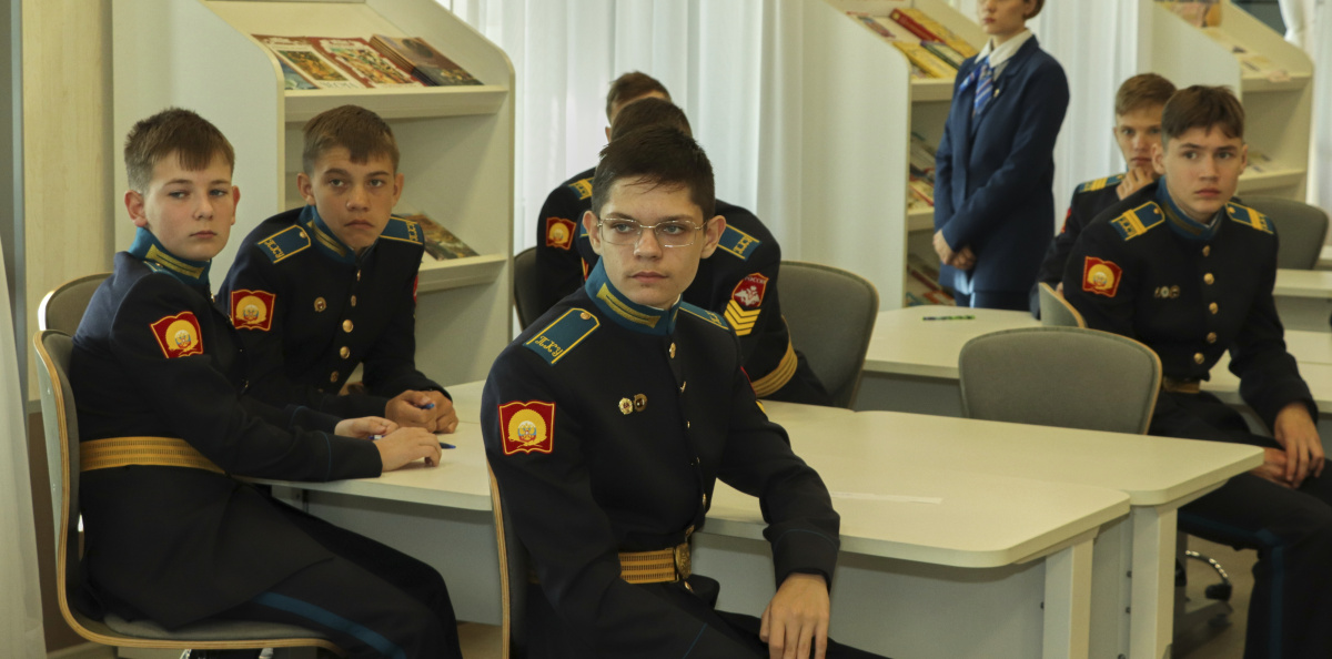 В интеллектуальной игре "Знатоки географии" кадеты приняли участие в составе сборных команд В интеллектуальной игре "Знатоки географии" кадеты приняли участие в составе сборных команд