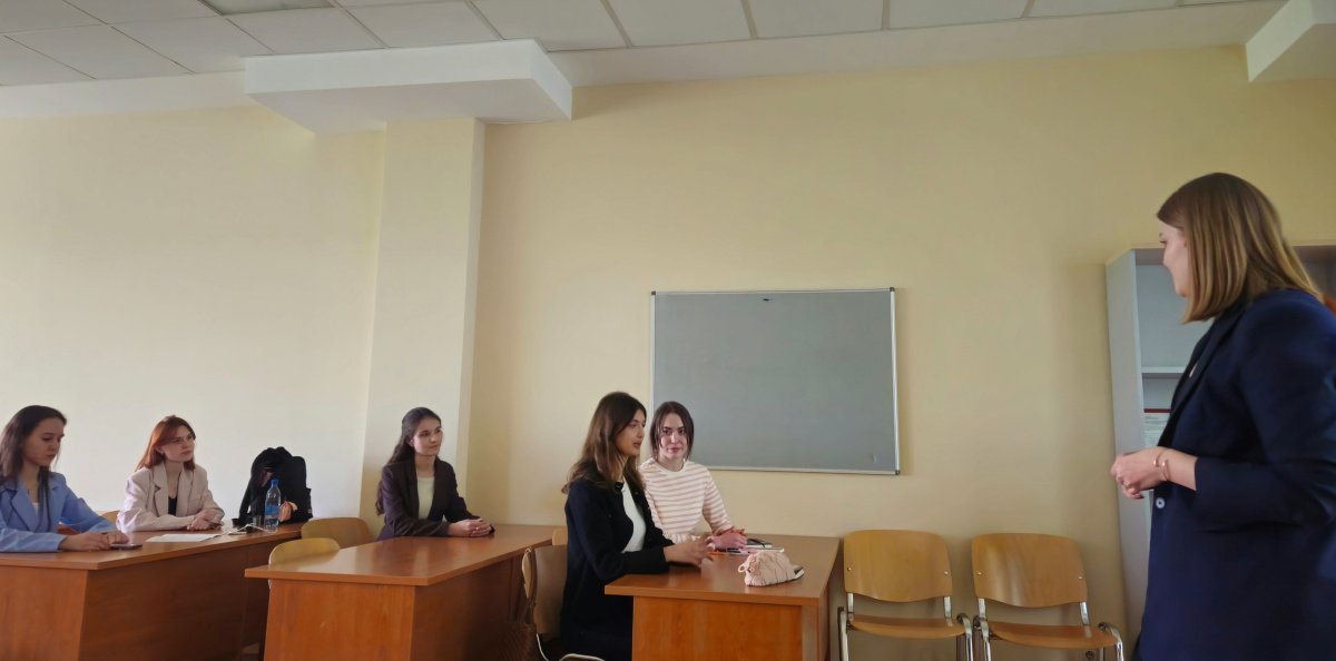 Участники дискусии