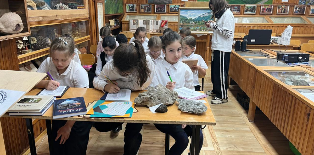 Участники экологического диктанта Участники экологического диктанта