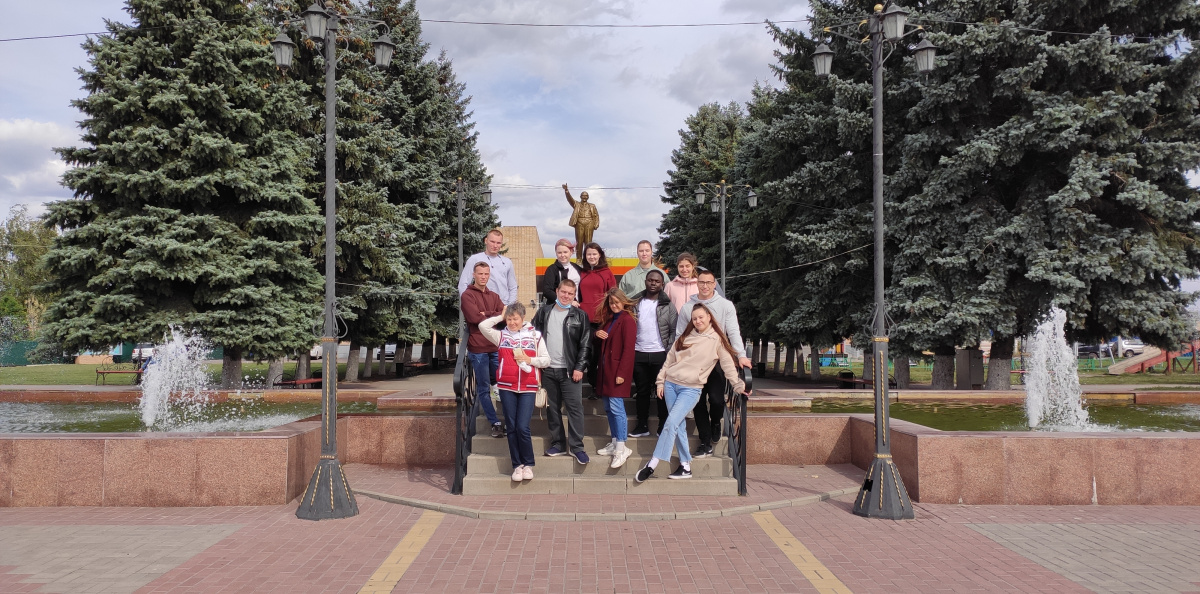 У фонтанов