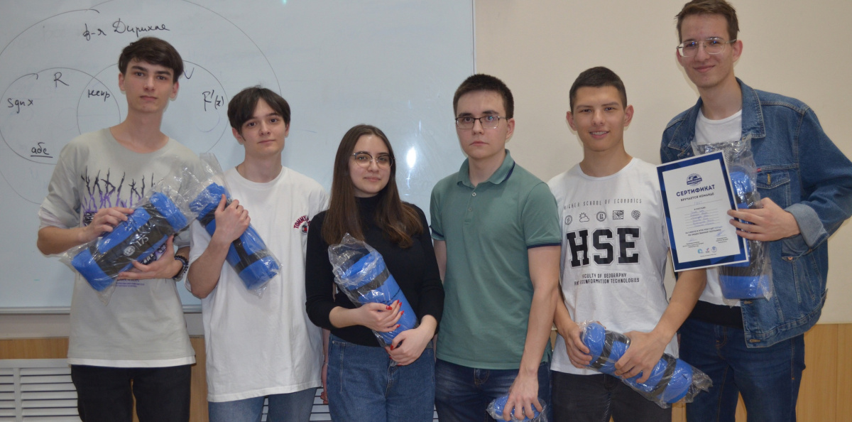 Команда "FGGT" на награждении