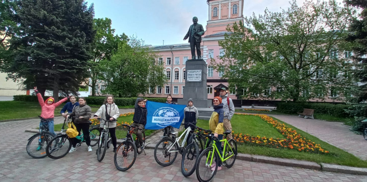 Остановка у Невского завода