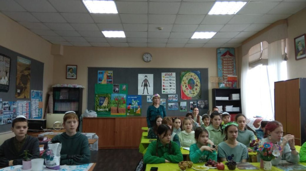 Молодежный клуб РГО "ОРТ Мишпахтейну"