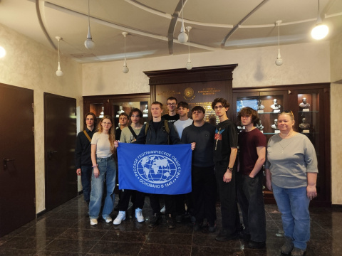 Андрей Иккерт