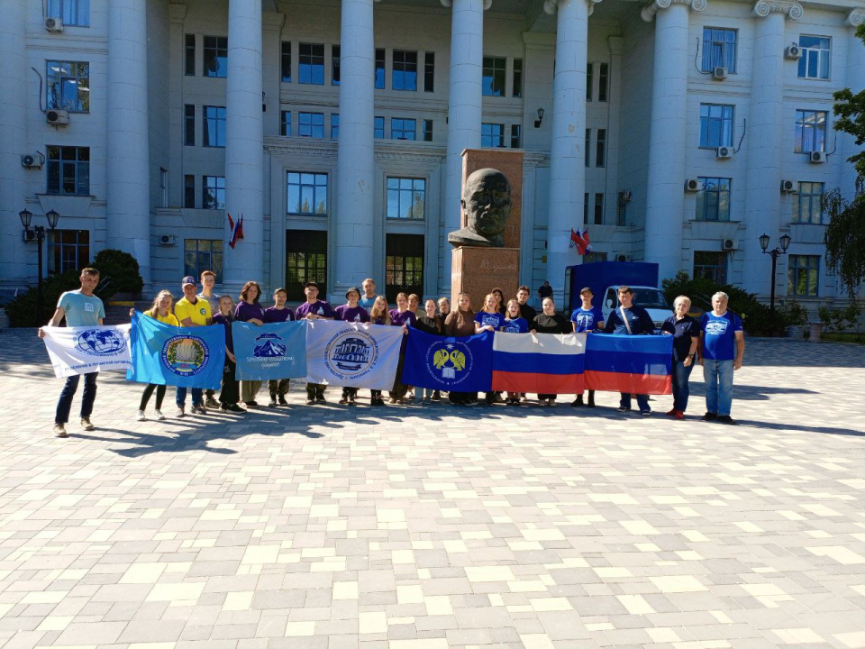 У порога ВГСПУ в Волгограде