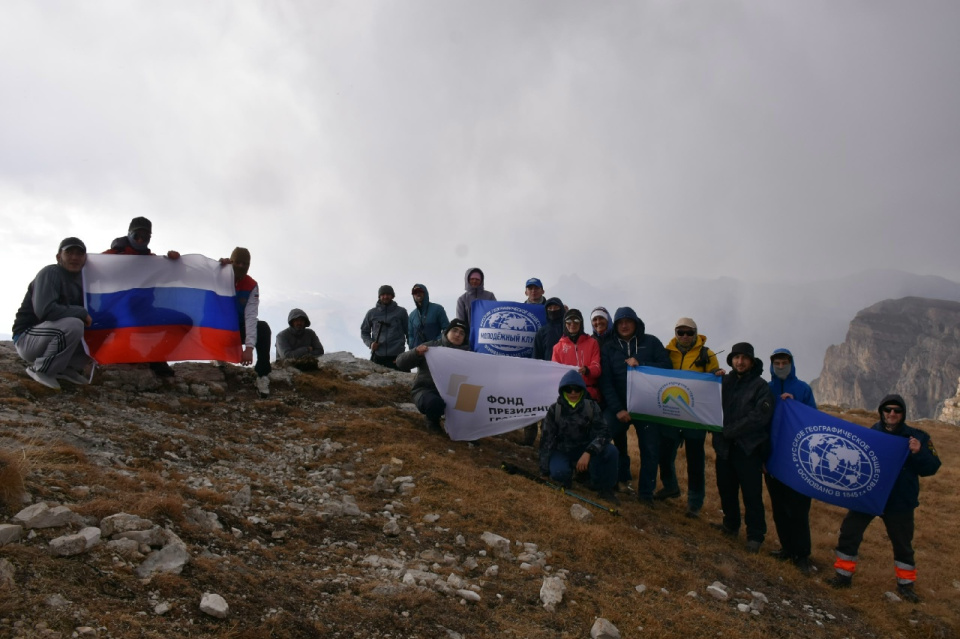 Восхождение на гору Лха