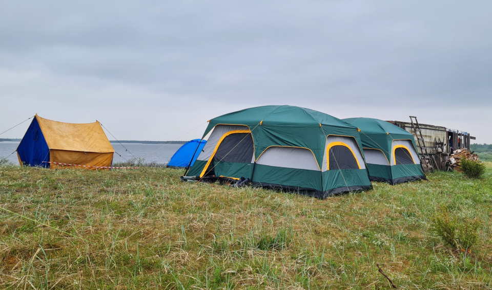 Полевой лагерь 