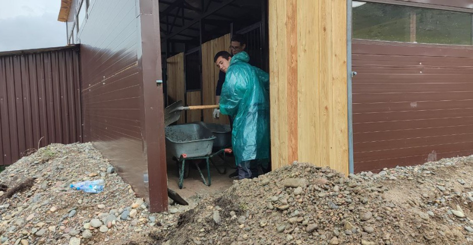 Работы по отсыпке карантинного помещения Работы по отсыпке карантинного помещения