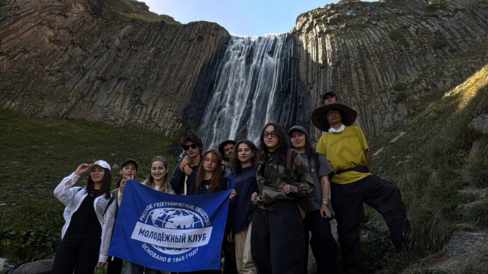 Аят Тлакодугова