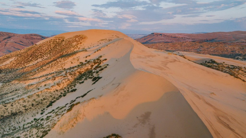 Бархан Сарыкум