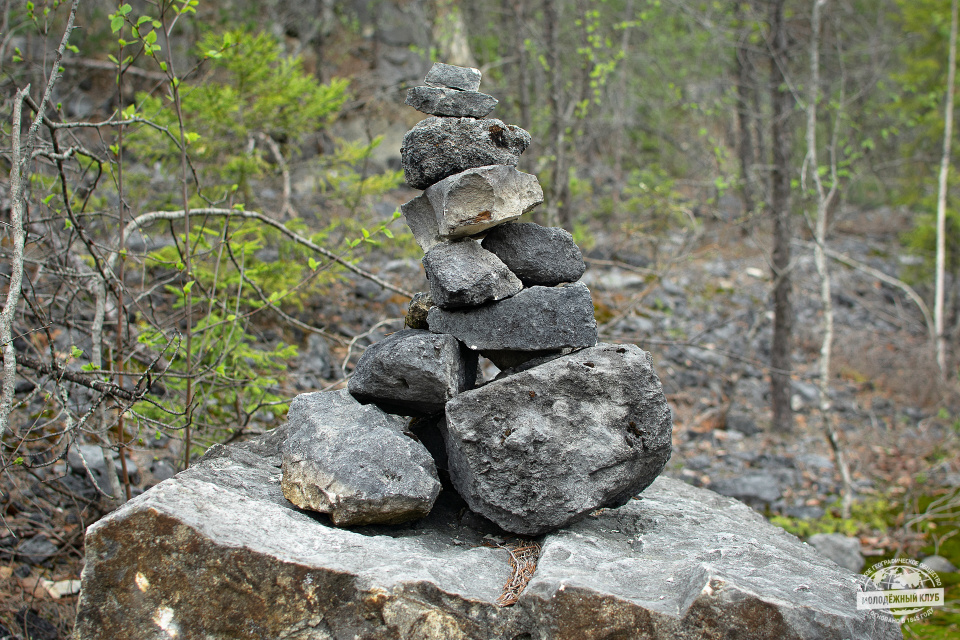 Отличный ориентир на незнакомой дороге