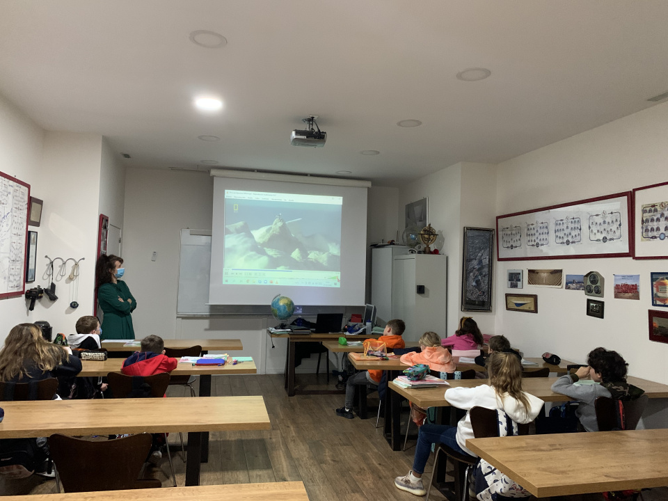 Молодежный клуб РГО в Марбелье 