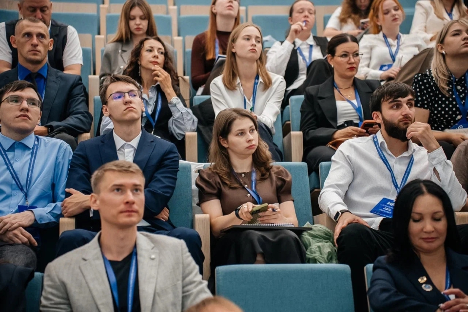 Торжественное открытие юбилейного слета Молодежного движения РГО Торжественное открытие юбилейного слета Молодежного движения РГО
