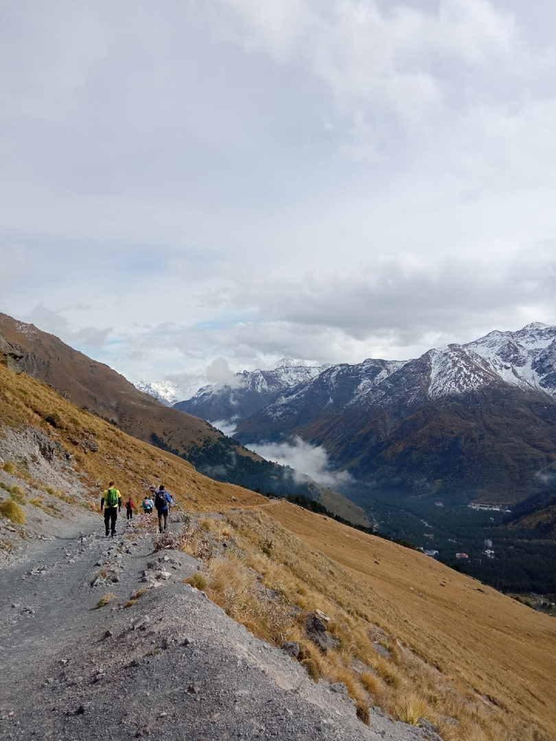 Участники Международной Заповедной школы РГО в Приэльбрусье