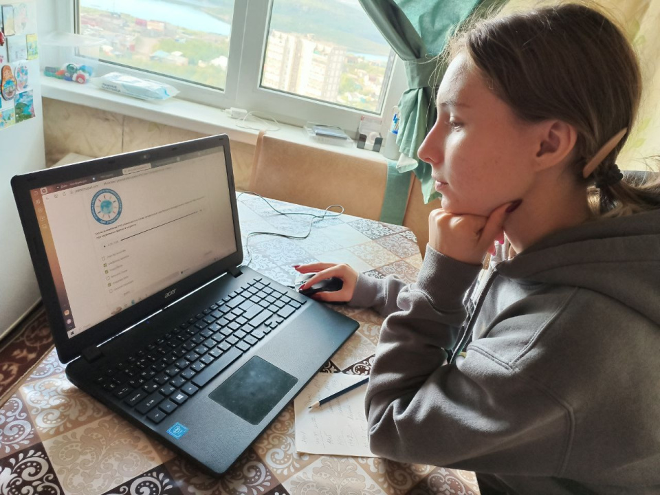 Михаил Овчаренко