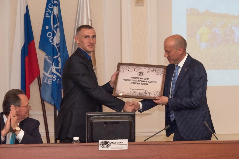 А. Мельникова