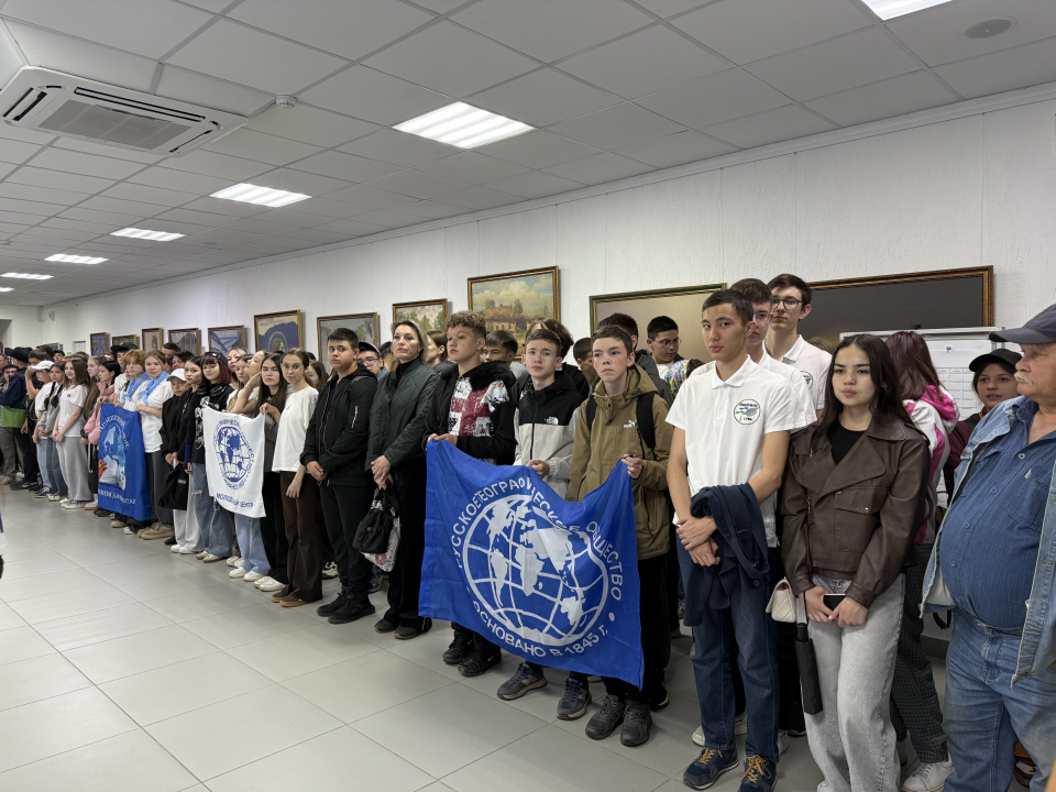 Торжественное открытие III Республиканского чемпионата по скоростной сборке спилс-карт
