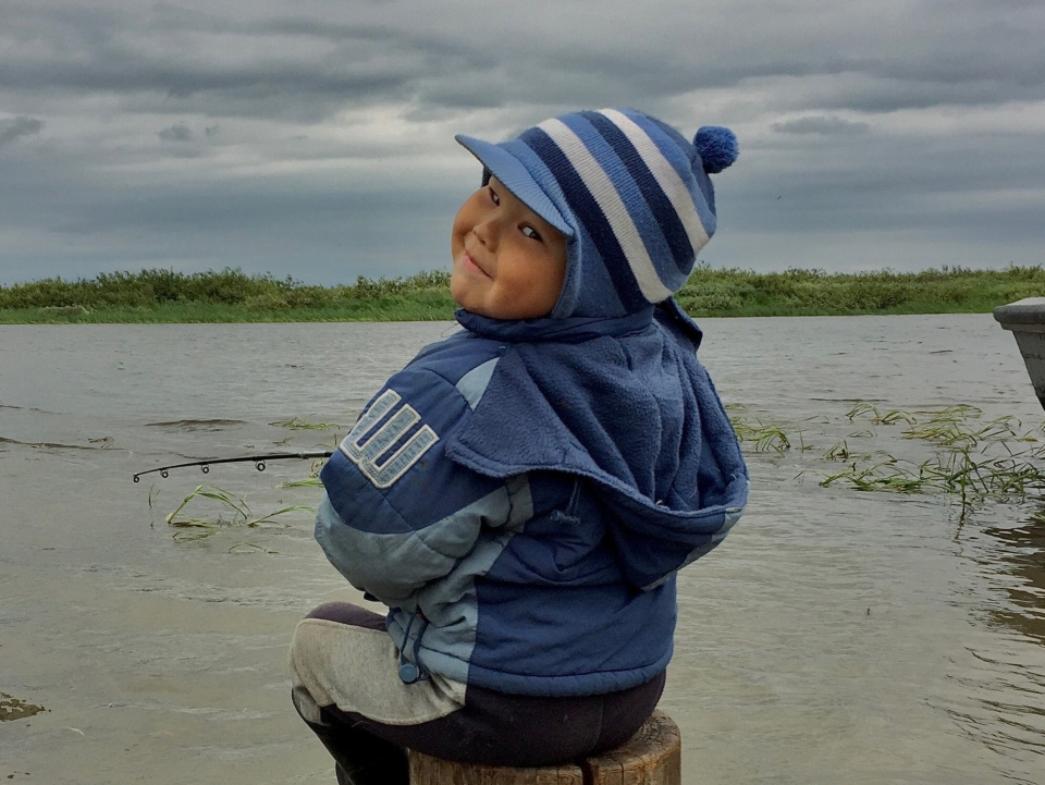 Ловись рыбка большая..
