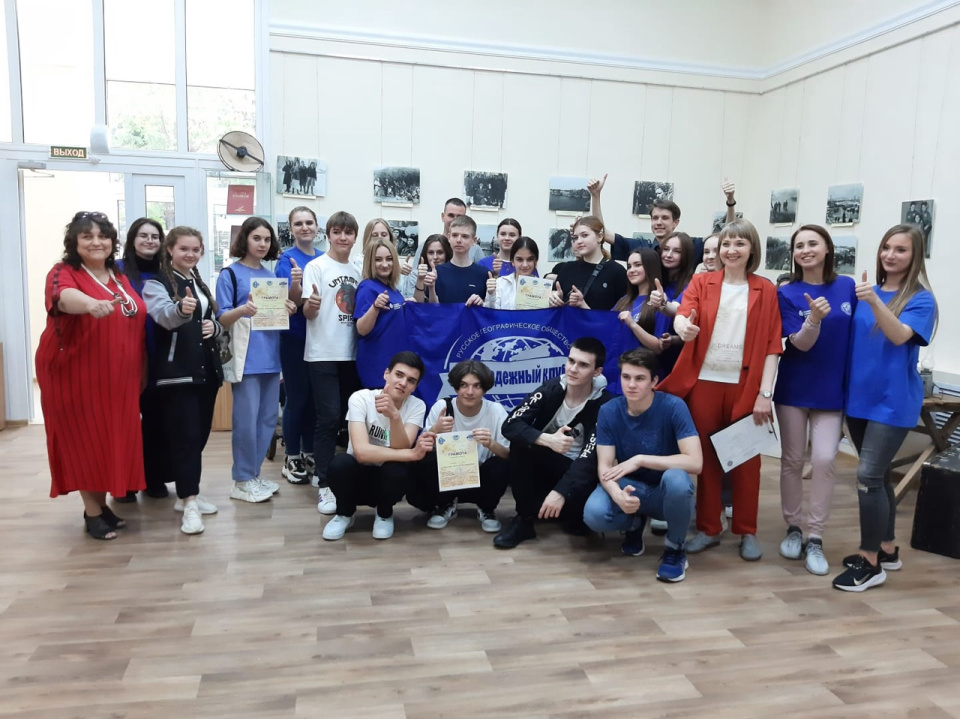 Участники квеста на церемонии награждения
