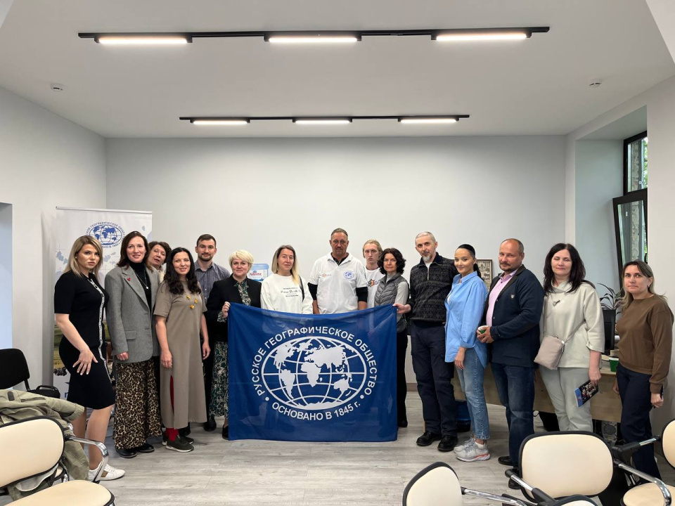 Александр Бондарь