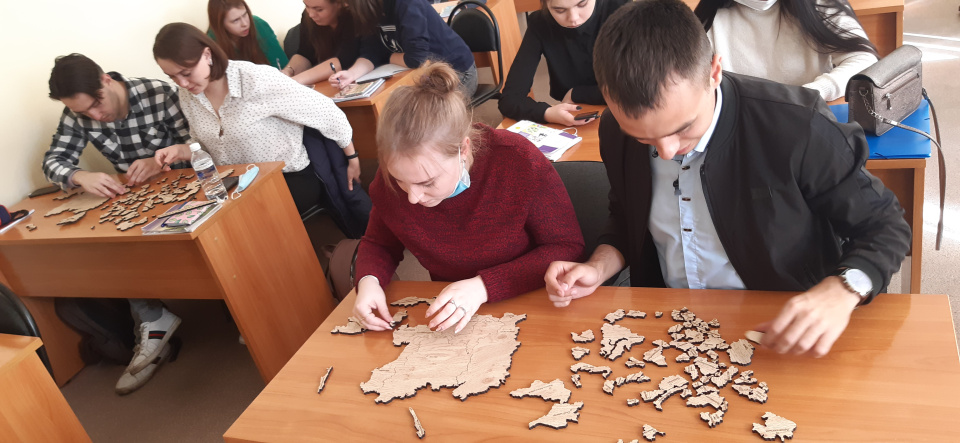 Молодежный клуб "Портулан", ИГУ 