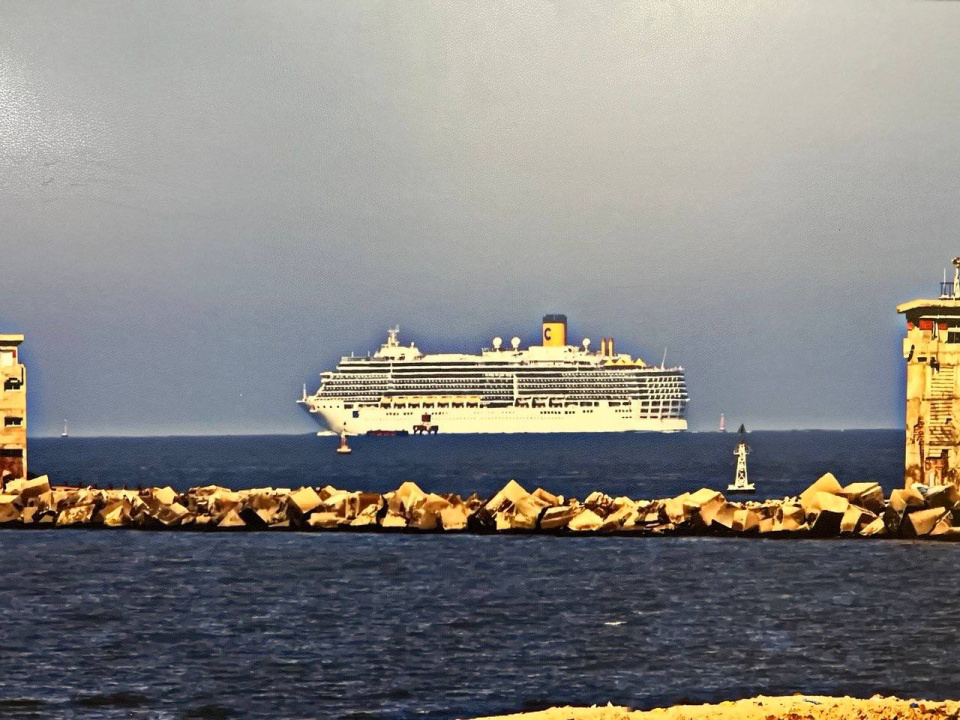 Круизный лайнер в Порт-Саид