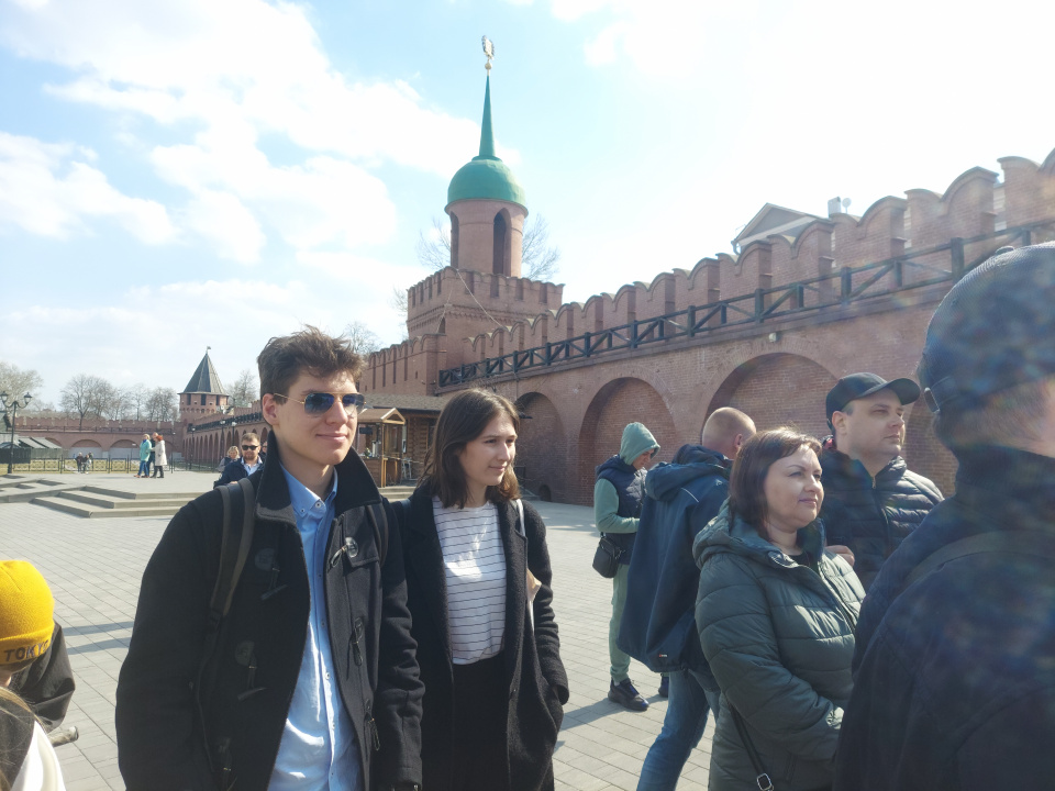 На экскурсии по кремлю в Туле 
