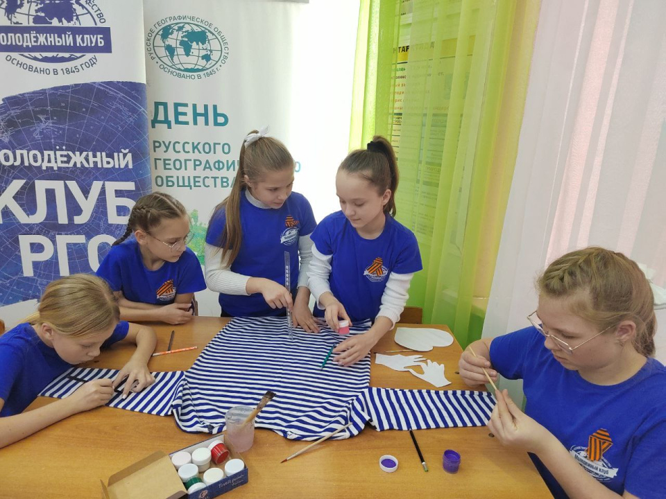 МК «АРГО» защитникам Родины помогает