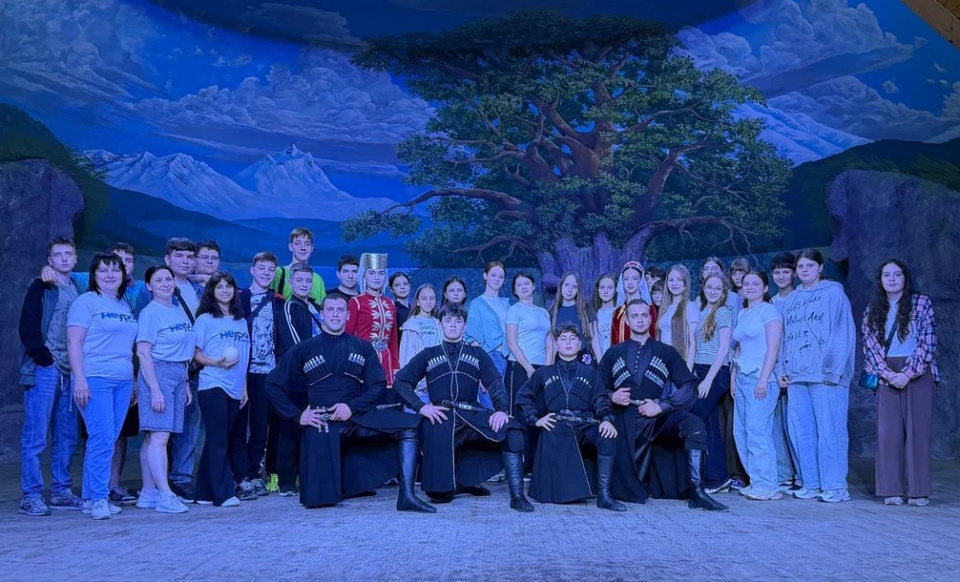 Адыгский ансамбль «Батурай»