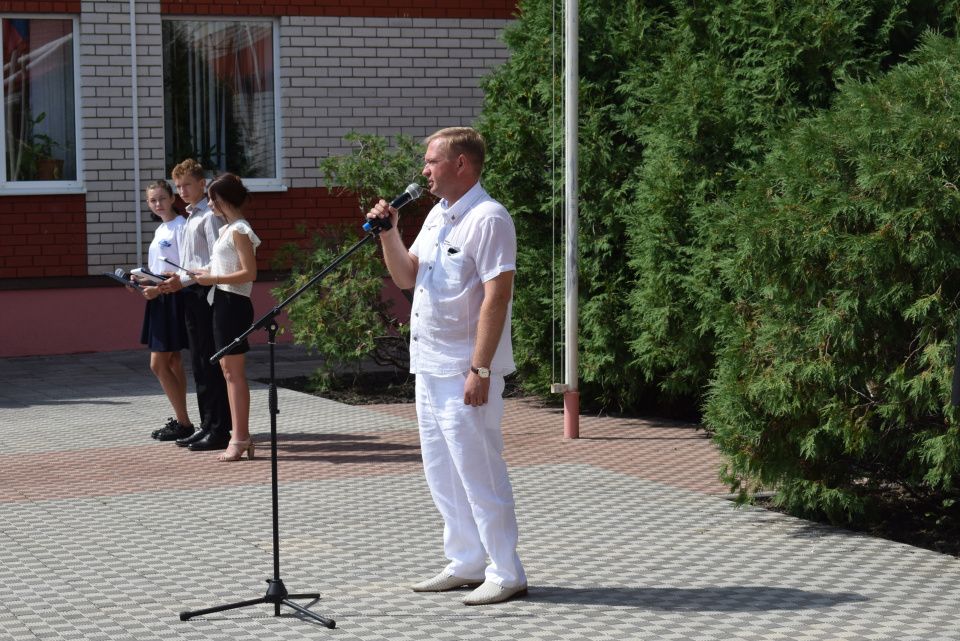 Митинг-реквием в Подгоренском лицее 