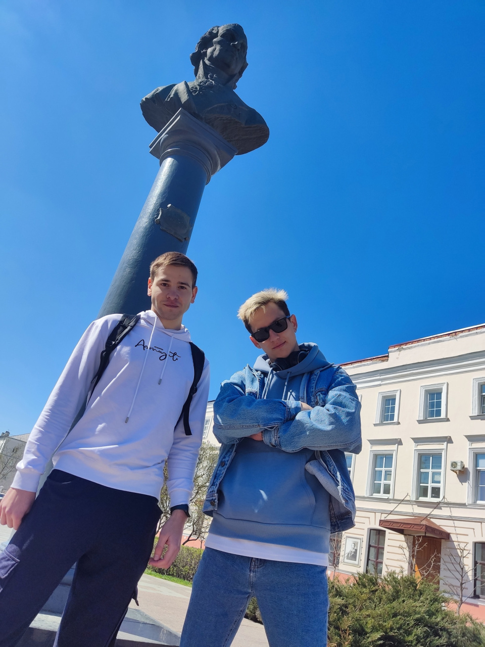 Команда «Исток»