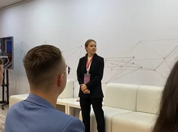 Екатерина Якушева рассказывает про НСО МГИМО 