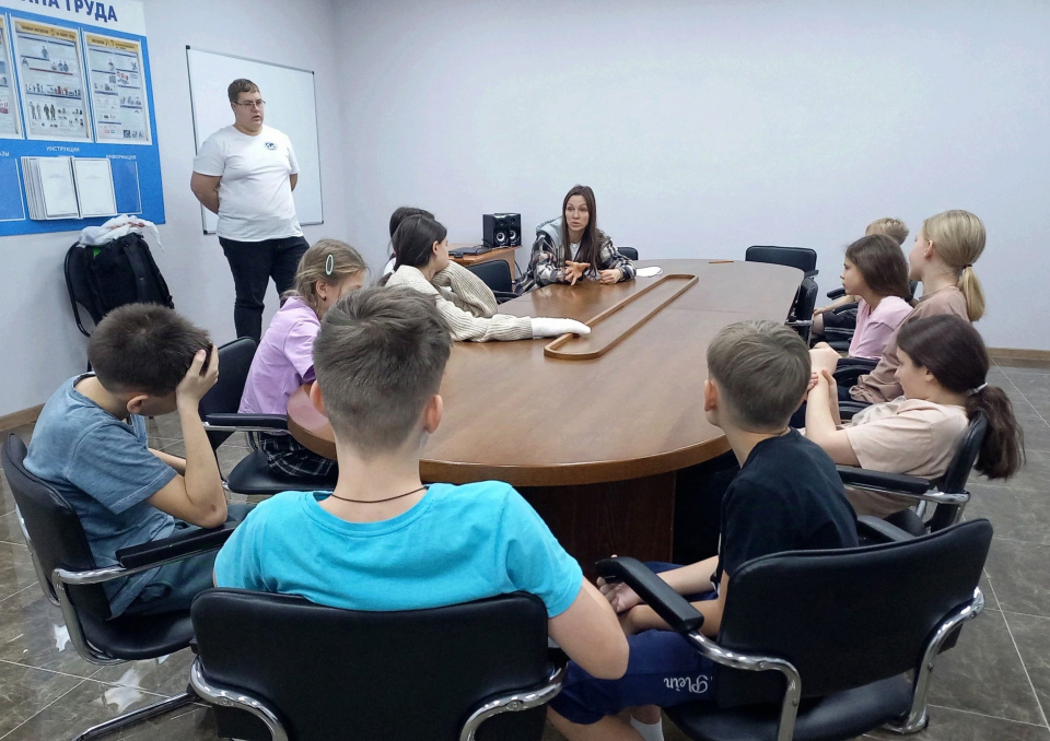 Обсуждение ценариев спектакля с Анной Домниковой