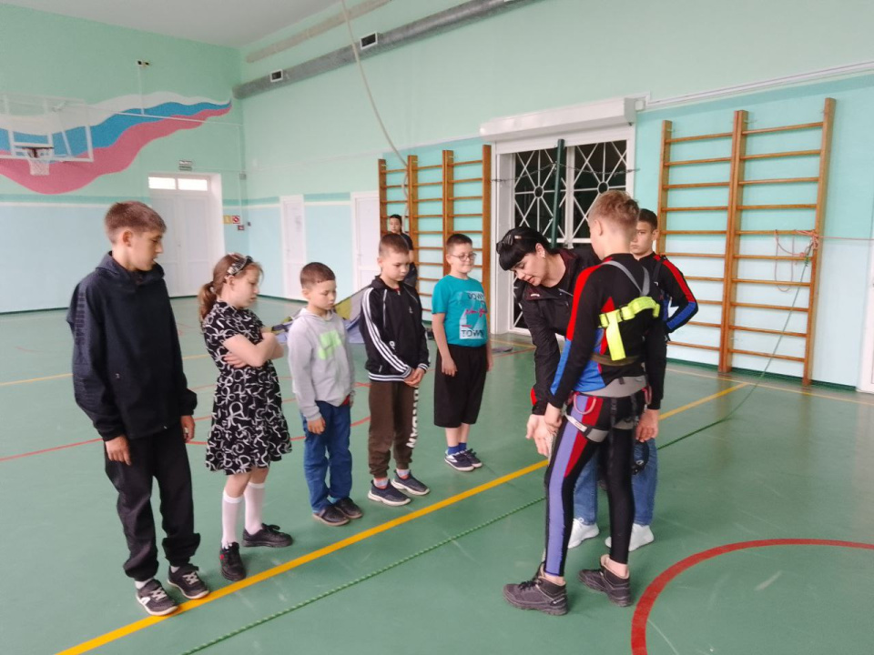 Показ участникам