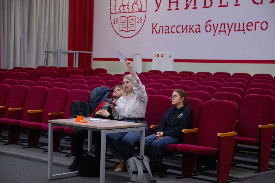 Екатерина Якушева в составе команды Танец с граблями