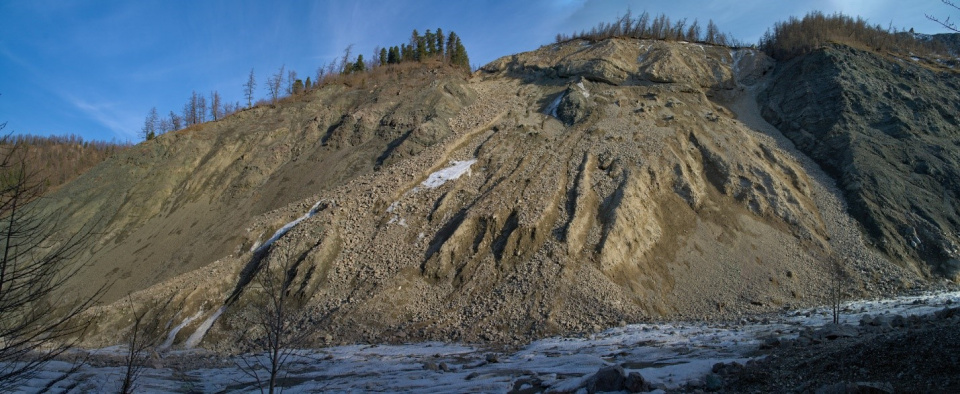 Живая осыпь Белоиркутная