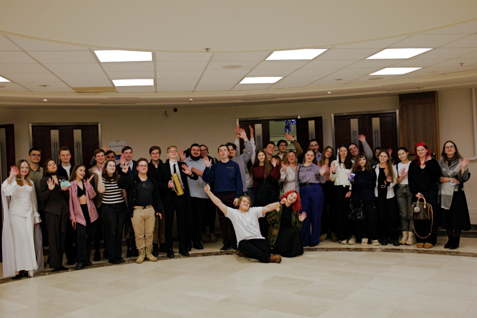 Термос в МГИМО