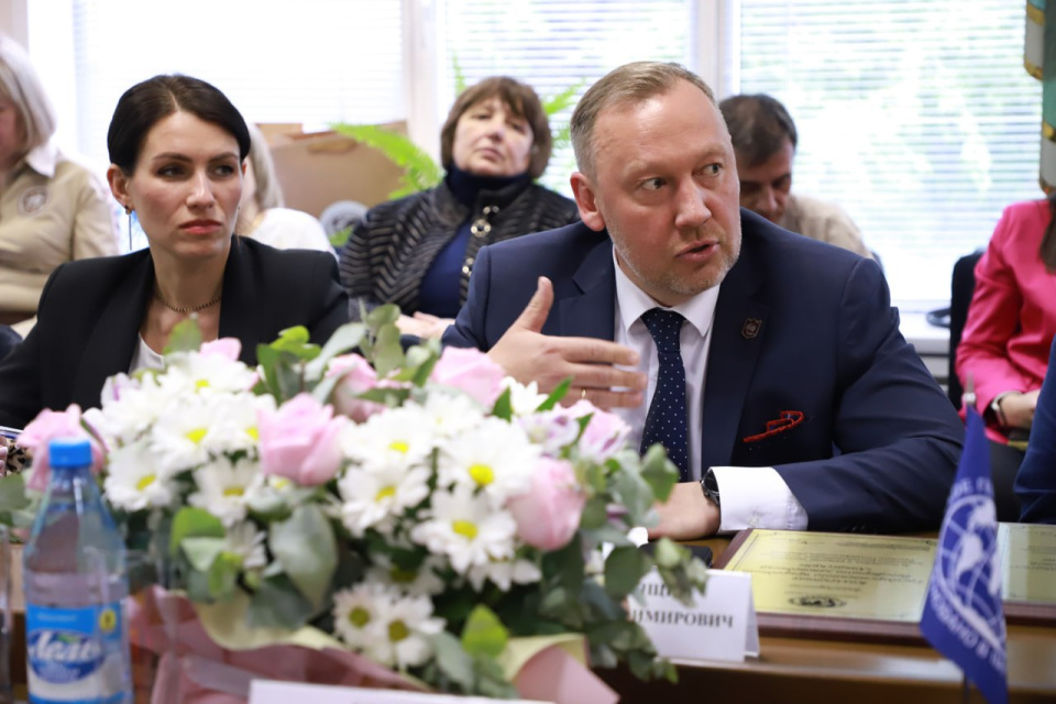 Заседание Попечительского совета Хакасского отделения РГО Заседание Попечительского совета Хакасского отделения РГО