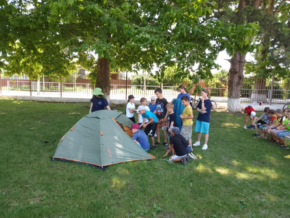 Установка палаток