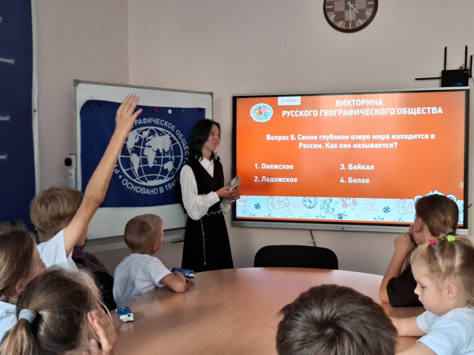 Александр Константинов