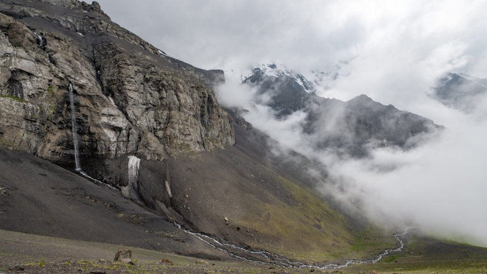 Водопады, Самурский национальный парк