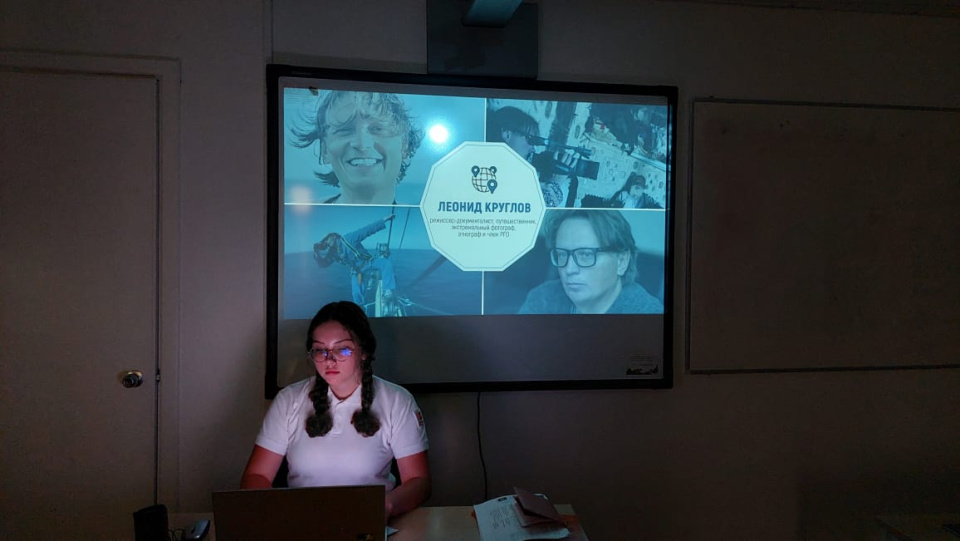 Просмотр фильма Олега Круглова "Великий Северный путь".